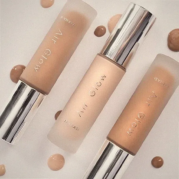 Farmasi Air Glow Foundation 1 fl oz- 30 ml / Various Shades