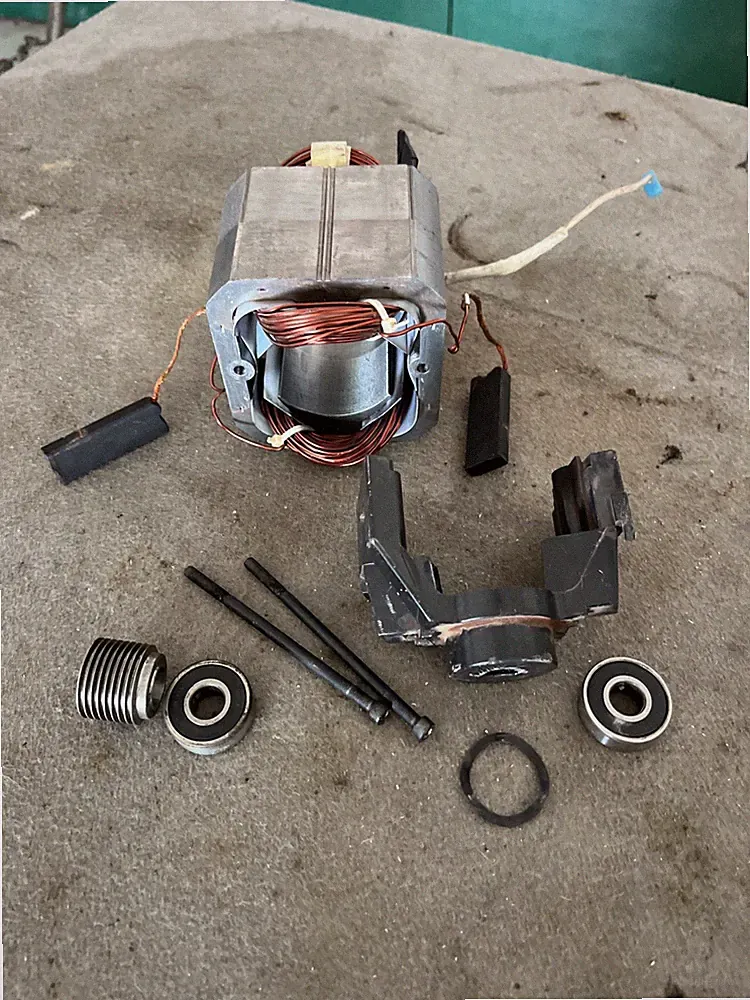 McGraw 21 gal Air Compressor 64858 Stator w/Brush housing, Armature bearings